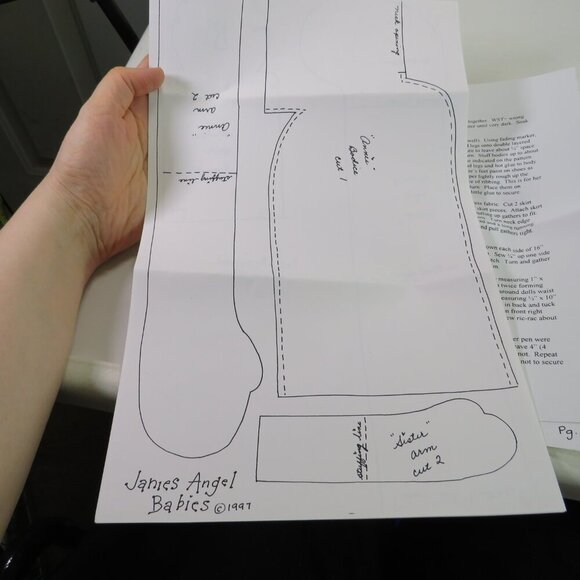 Janie's Angel Babies 29" Raggedy Ann type Doll Sewing Pattern Country - Picture 5 of 8